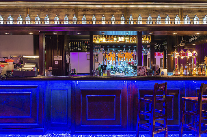 Renovación Bar Cheers | Málaga